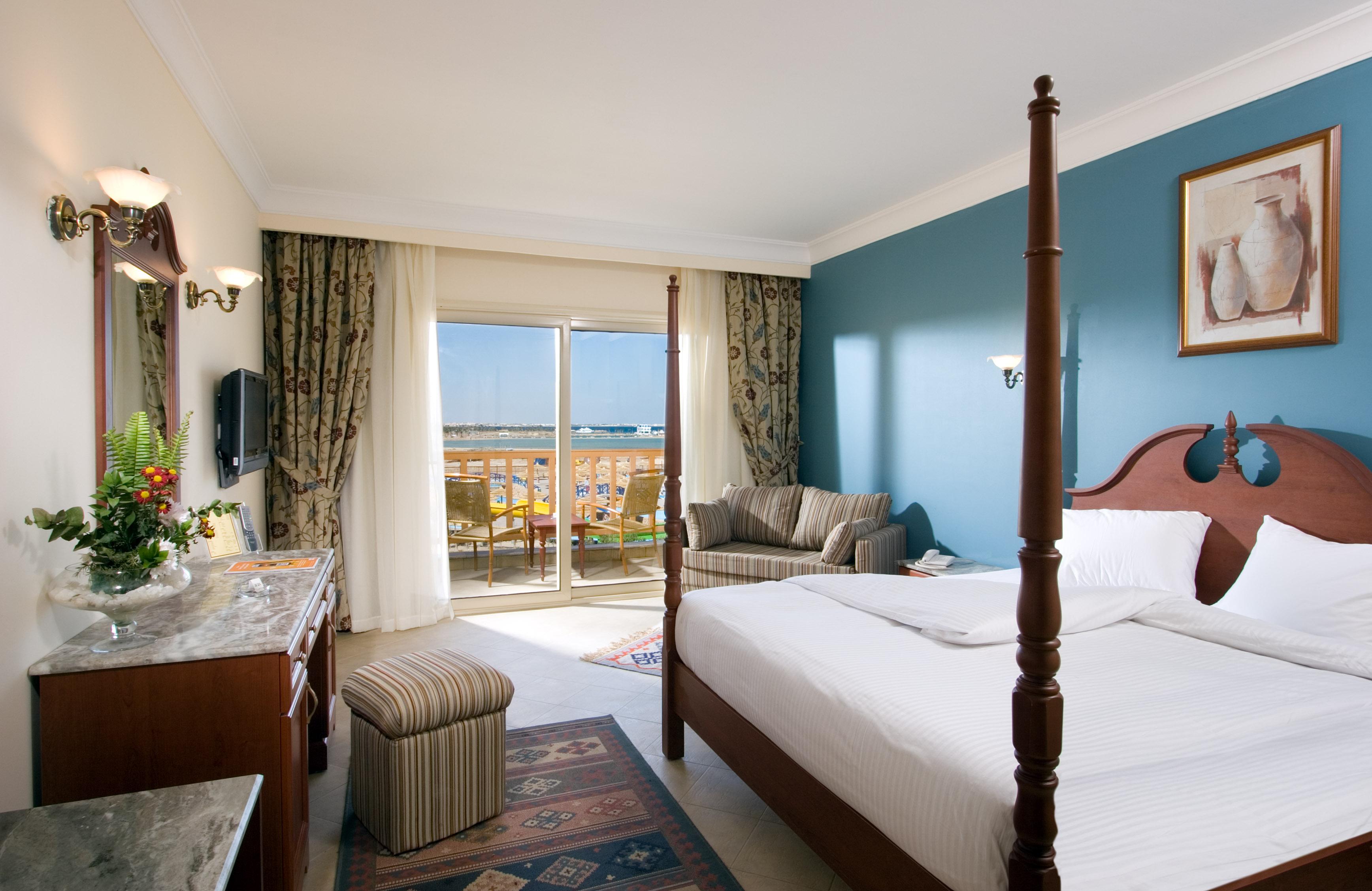 Titanic Palace Families And Couples Only ฮูร์กาดา ภายนอก รูปภาพ A room at the Hilton Sharm El Sheikh